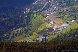 View from Rainbow Curve down onto valley below